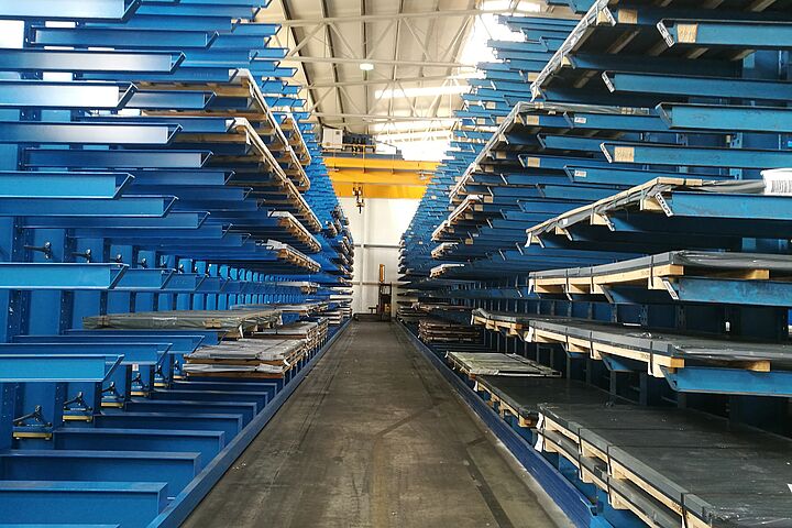 cantilever racking system