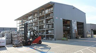 pallet racking warehouse