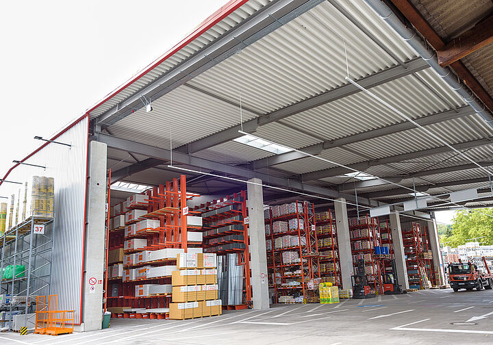 cantilever racking for building material